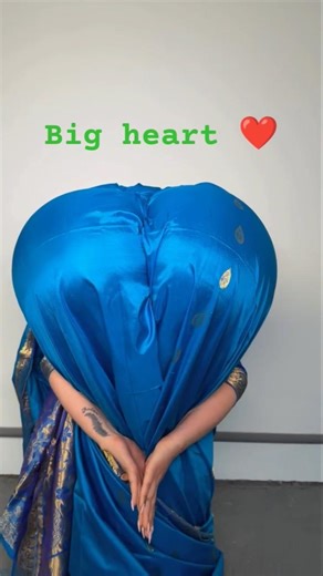 Here’s a video version of Japan’s 💙 heart trend.#trend #trending #japanviralheart#japan
