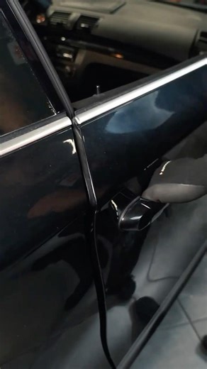 Ο πιο εύκολος τρόπος να φτιάξεις πόρτα αυτοκινήτου 🚪🔧 #πορτα #lifehack #επισκευηαυτοκινητου