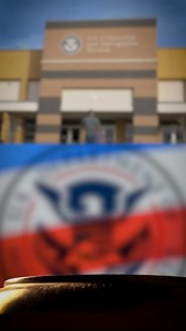 6.9K views · 1.8K reactions | Inmigrantes demandan al gobierno federal por pausa en el procesamiento de casos | Abel Zaldivar Preparador | Facebook