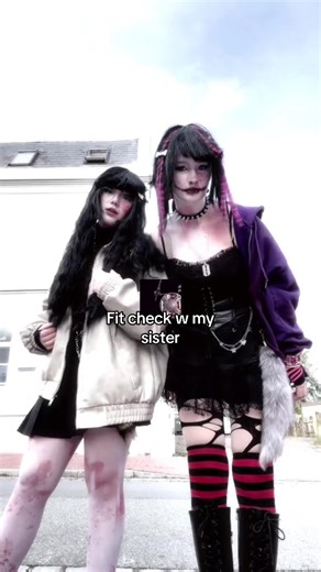 Sister Style Showcase: Cosplay with My Sister