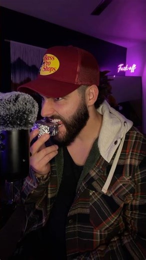 ASMR eating a “no name cake”‼️ trigger warning ‼️ #asmr #mukbang #shorts #asmreating #maleasmr