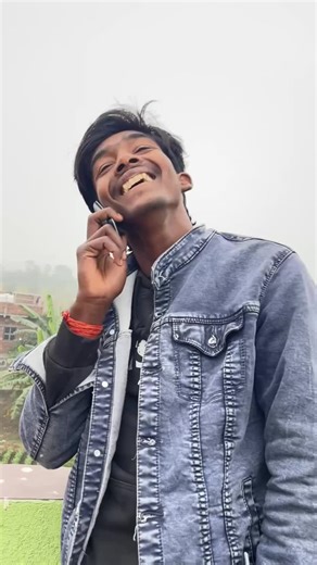 Sanki comedy on Instagram: "Visit this huge Jurassic World with all your favorite characters from CAMP CRETACEOUS. Meet Bumpy and her Ankylosaurus herd, or the aggressive Toro. The Gyrosphere Valley is home to many gentle herbivores like Sinoceratops or Brachiosaurus, while the lagoon houses a terrifying sea creature from earths past: Mosasaurus. Make sure to stick around until the sun sets for a truly spectacular sight: The bioluminescent Parasaurolophus, that glow magically against the strikin