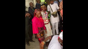 𝐀𝐰𝐚𝐢𝐭𝐢𝐧𝐠 𝐚𝐫𝐫𝐢𝐯𝐚𝐥 𝐨𝐟 𝐒𝐮𝐩𝐞𝐫 𝐟𝐚𝐥𝐜𝐨𝐧𝐬 𝐚𝐭 𝐍𝐧𝐚𝐦𝐝𝐢 𝐀𝐳𝐢𝐤𝐢𝐰𝐞 𝐀𝐢𝐫𝐩𝐨𝐫𝐭 𝐢𝐧 𝐀𝐛𝐮𝐣𝐚 𝐨𝐧 𝐌𝐨𝐧𝐝𝐚𝐲. Credit: Princess Etuk | Punch Newspapers