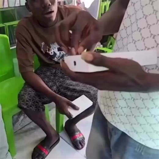 el verdadero manos de mantequilla #momasos #memes