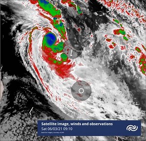 🌀When Tropical Cyclone Niran passed New Caledonia🌀 Tropical Cyclone Niran skirted the south coast of New Caledonia yesterday evening. The system was a category 5 cyclone when it reached the western tip of the country, although it did weaken slightly as it moved east. When it passed Tontouta Airport the pressure dropped 25hPa in 4 hours, and wind speeds reached 74kph. There have also been reports of gusts exceeding 200kph elsewhere ripping roofs off and causing extensive damage. Niran is now a 