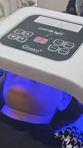 Dewsbury LED Light Therapy! ✨ Watch as our soothing treatment rejuvenates the skin, promoting a radiant and youthful complexion. Book your session today and let your skin shine! ‍♀️ #LEDLightTherapy #GlowingSkin #SpaTreatment | Naseem Sports Therapist | Facebook