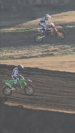 Ammon sending fighting for position #mesquitemx #motolife #motomayhem #motolifestyle #mesquitemx