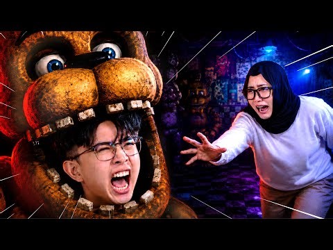 LEBIH SEREM?! Aku & Istriku Terjebak di FNAF 2 Tanpa Pintu! (Bu GM Pasrah)