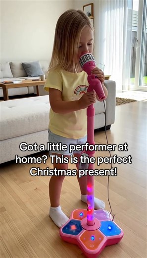 Your kid’s music stage is ready 🎤! This kids’ music microphone guitar set nails fun: The microphone has built-in sound effects and connects to devices, the guitar syncs lights and sound—easy to operate. Bright colors and cute design let kids sing and play immersively 🎸, while inspiring music sense. It’s a joy-maker for home or parties, kids won’t want to put it down ✨! | Passtrough