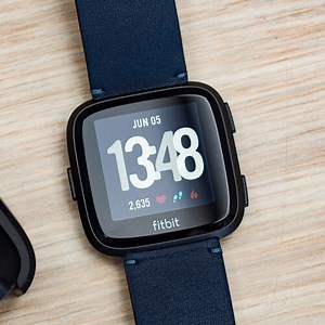 Fitbit Versa smartwatch Review