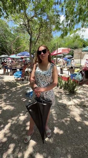 chichen itza tour guide #cancun #mexico