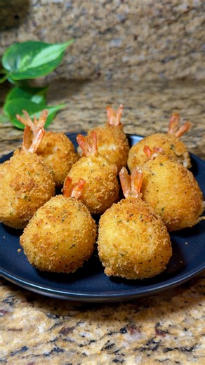 Shaza Khatib, RD on Instagram: "Crispy shrimp potato balls 🍤✨ Golden on the outside, soft and fluffy on the inside. Ingredients • 12–15 medium/large shrimp (peeled, tails on) • 1 medium potato, boiled & mashed • 1 egg • 2 tbsp cornstarch • ½ tsp salt • ½ tsp black pepper • 1 tsp garlic powder • 1 cup panko breadcrumbs • Oil for frying Steps 1. Season shrimp lightly with salt & pepper. 2. Mix mashed potato + cornstarch + half the egg + salt, pepper, garlic powder. 3. Wrap 1–2 tbsp of the potato 