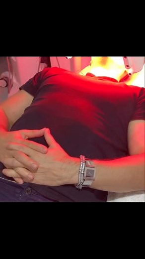 SMARTLUX MINI offers you the benefits of 4 wavelengths, but today, let’s focus on just 1. What indications are treated by the Yellow light? ✔ Post plastic surgery ✔ Bruises ✔ Edema ✔ Vascular lesions This makes SMARTLUX MINI’s Yellow light your best partner for cell reproduction. #smartlux #skinnovation #smartluxmini #medmix #hairgrowth #skinrejuvenation | Skinnovation Pvt Ltd