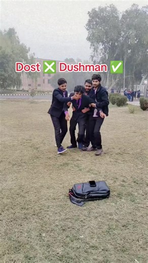 Just Funny 😂.@Ikram Khan @Abdullah Shair @Asif gurmani @ROSHAN MALIK Hello sorry yar by tu bol do ma ja Morant ahi ho 😁#funny #mem #viraltiktok #1million #tranding_video