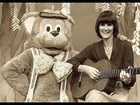 Fat Cat and Patsy Biscoe on Tonight Live with Steve Vizard.