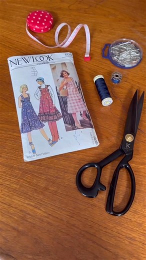 I made my first (but by no means last) dress using a vintage 1970s pattern with 1960s fabric and to be honest, I think I did a pretty good job! What do you think? (Special thanks to my mum for helping me out with the prep… I needed the emotional support when cutting untouched 60 year old fabric) #sewingproject #sewingtutorial #vintagefashion#fbreels #viralreels #trendingreels #viralvideo #fbviral #fyp | Sophia Rosemary