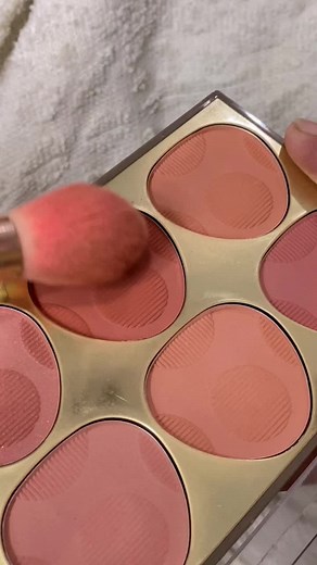 Kashi Hair Colour: Transform Your Look with Lipstick Shades