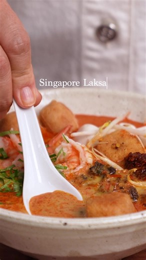 Authentic Homemade Katong Laksa Recipe | Singapore's Famous Dish