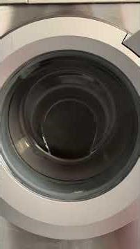 Bosch Logixx 8 Washing Machine - Interm Spin Action #laundry #washingmachine #laundryrevolution