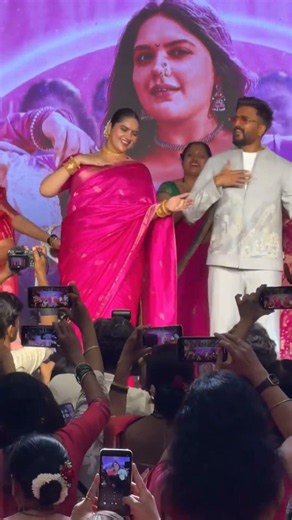 Riteish Deshmukh & Anjali Anand Steal the Spotlight at the Grand Launch of Gulabi Saree Song