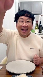 275K views · 13K reactions | Let’s make Gỏi Cuốn (Vietnamese fresh spring rolls)! #YourKoreanDad #mukbang #VietnameseFood #GoiCuon | Your Korean Dad | Facebook