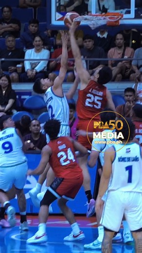 Bawal yan kay Japeth! 🚫💪 🔴 LIVE ON: PBA Rush, RPTV ch9, Pilipinas Live & One Sports YouTube! ➡️ Tickets available here: https://www.ticketnet.com.ph/ #PBA50 #PhilCup #PBA50LID | PBA