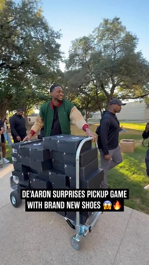 154K views · 12K reactions | Fresh kicks for everyone  | San Antonio Spurs | Facebook