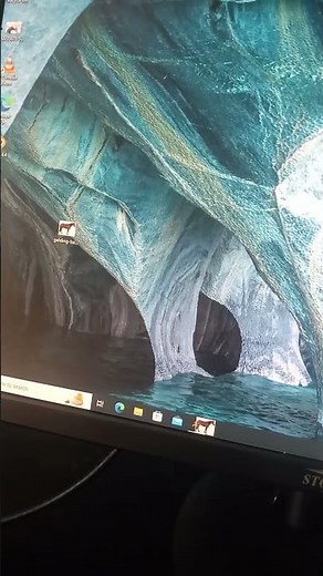 finding the easiest way in the world to import a picture into blender