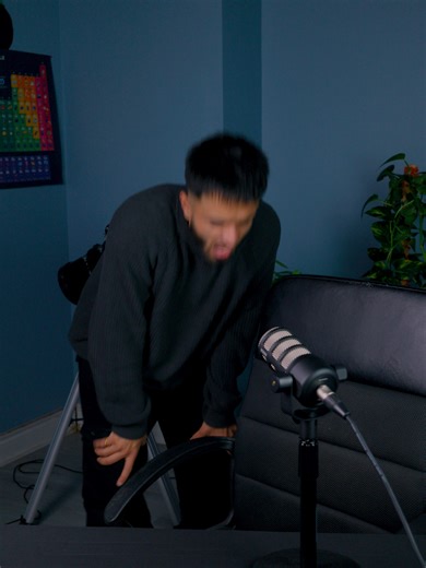 O2 or CO2? What drives our breathing? Most people think oxygen controls breathing. It doesn’t. Carbon dioxide does! #fyp #foryou #viral #learnontiktok #didyouknow #funfacts #science #sciencefacts #mindblown #interestingfacts #howthebodyworks #humanbody #education #facts #accordingtoad