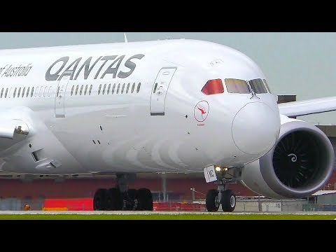 INCREDIBLE Qantas Boeing 787-9 Dreamliner CLOSE-UP Takeoff | Melbourne Airport Plane Spotting