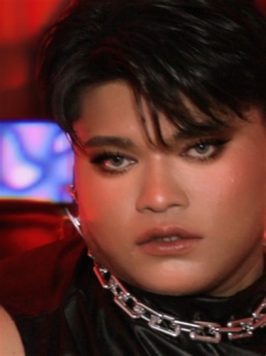 Creative Makeup Transition Techniques for Influencers