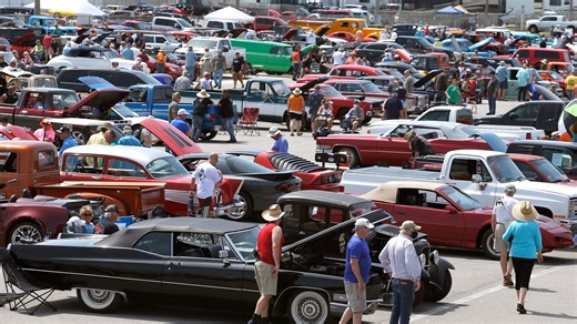 Gearhead heaven: Turkey Run classic car show returns to Daytona International Speedway