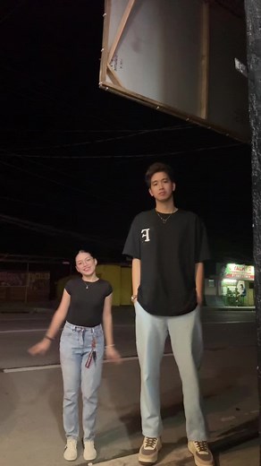 Aqua Dancing Techniques with Chef Arnold