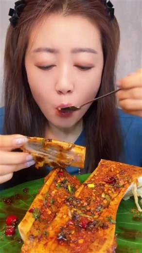 Indulge in a Luxurious Chinese Bone Marrow Feast