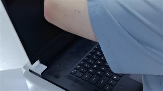 外星人X17笔记本换屏幕 外星人屏幕更换服务