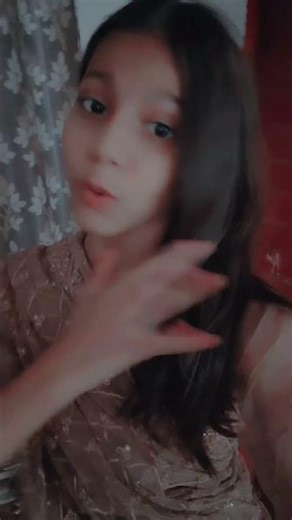 maine bhi train follow kar liya 💕♥️