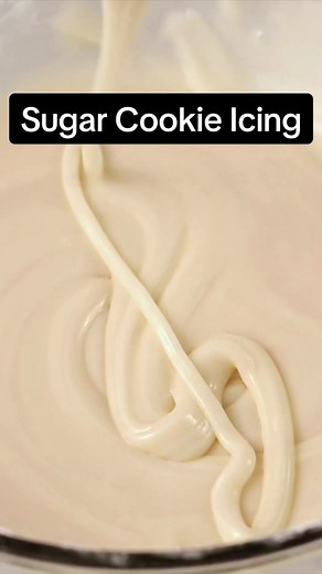 Perfect Sugar Cookie Icing Recipe for Holiday Baking