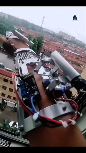 Arm rocket launcher #ironman #rcgeeks #missilelauncher