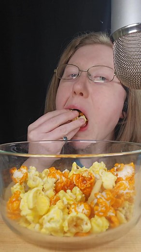 @DatswatzpoppinLLC Popcorn Mukbang ASMR 🍿 🥰 This is the best popcorn ever ✨️ have you tried it yet? #ASMR #mukbang #asmreating #eatingsounds #popcorn #satisfying #Memphis | SongByrdASMR