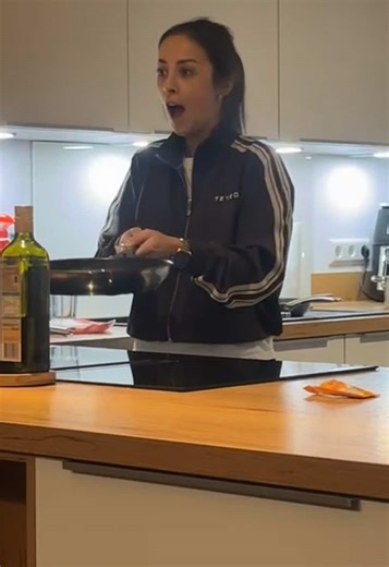 Delicious Pancakes: A Step-by-Step Cooking Guide