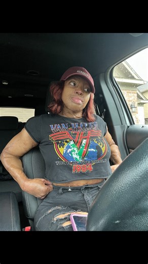 26K views · 10K reactions | ‘Karma’ - @ayrastarr No matter how many new songs she releases, I always come back to this ‍↕️❤️ #ayrastarr #karaoke #caraoke | Kechi Okwuchi | Facebook