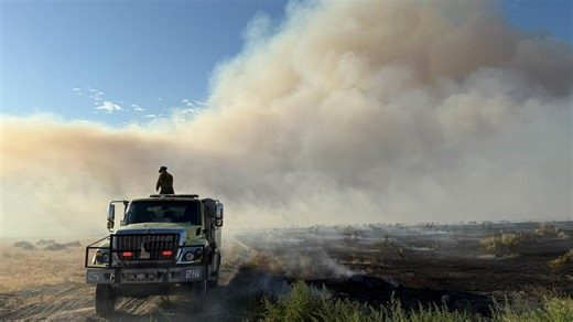 Crews contain the 6,000-acre Striker Fire in Owyhee County