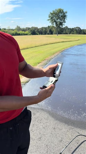 I was tired of a bulky wallet. I was done with cheap leather that falls apart. So I upgraded to what's truly the best men's wallet on the market. | Continuein