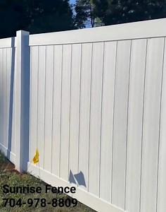 Here is an example of our 6ft Tall Privacy Vinyl Fence in White! Vinyl is great because it is extremely low maintenance. Our contractor-grade vinyl is much higher quality than you find at big-box stores as it will not crack or fade over time! 🤩 Check out our online gallery to see what style is right for you! Sunrise Fence 📷 Www.myCharlottefence.com 📱 704-978-8809 We look forward to talking with you!!! 😃 #mountholly #pageland #locust #lancasterrealestate #charlottencevents #waxhaw #Lancasters