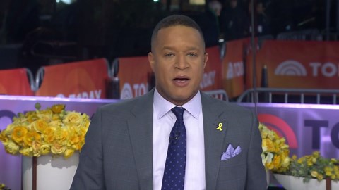 Apple urges iPhone users to update iOS to protect from hacking