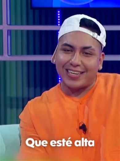 Checa las cualidades que debe tener la mujer ideal de @eseperezoficial_ 👀🖊️ #LaCasaDeLosFamososMx 💥 GRAN ESTRENO domingo 26 de julio, 8:30 p.m. por @canalestrellasof y 24/7 por @vix #Original