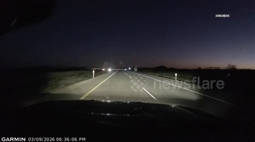 US, Los Angeles: Lancaster Shooting Stars Caught on Dash Cam