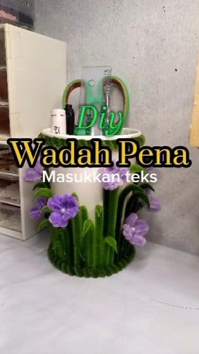 34K views · 498 reactions | Ide memanfaatkan gelas bekas menjadi tempat pena. #idekreatif #tutorial #bungakawatbulu #diy #handcraft #handmade #pipecleanerart #kerajinantangan #kerajinandaribarangbekas #fuzzywireflowers #crafter | Hanifaa Craftopia | Facebook