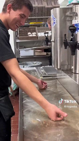 The Unsung Heroes of Restaurants: What is a Busser?
