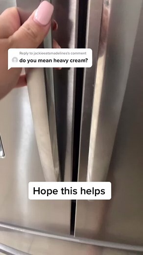 Differences Between Whipping Cream and Heavy Cream Explained